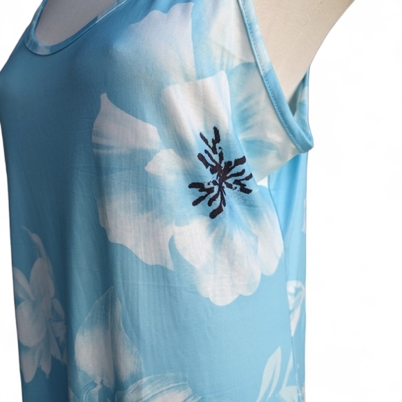 Blue with White Florals Flowy Spaghetti Strap V-Neck Maxi Dress Size XXL - Picture 6 of 9